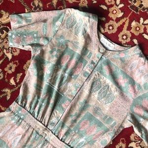 Adorable vintage romper.